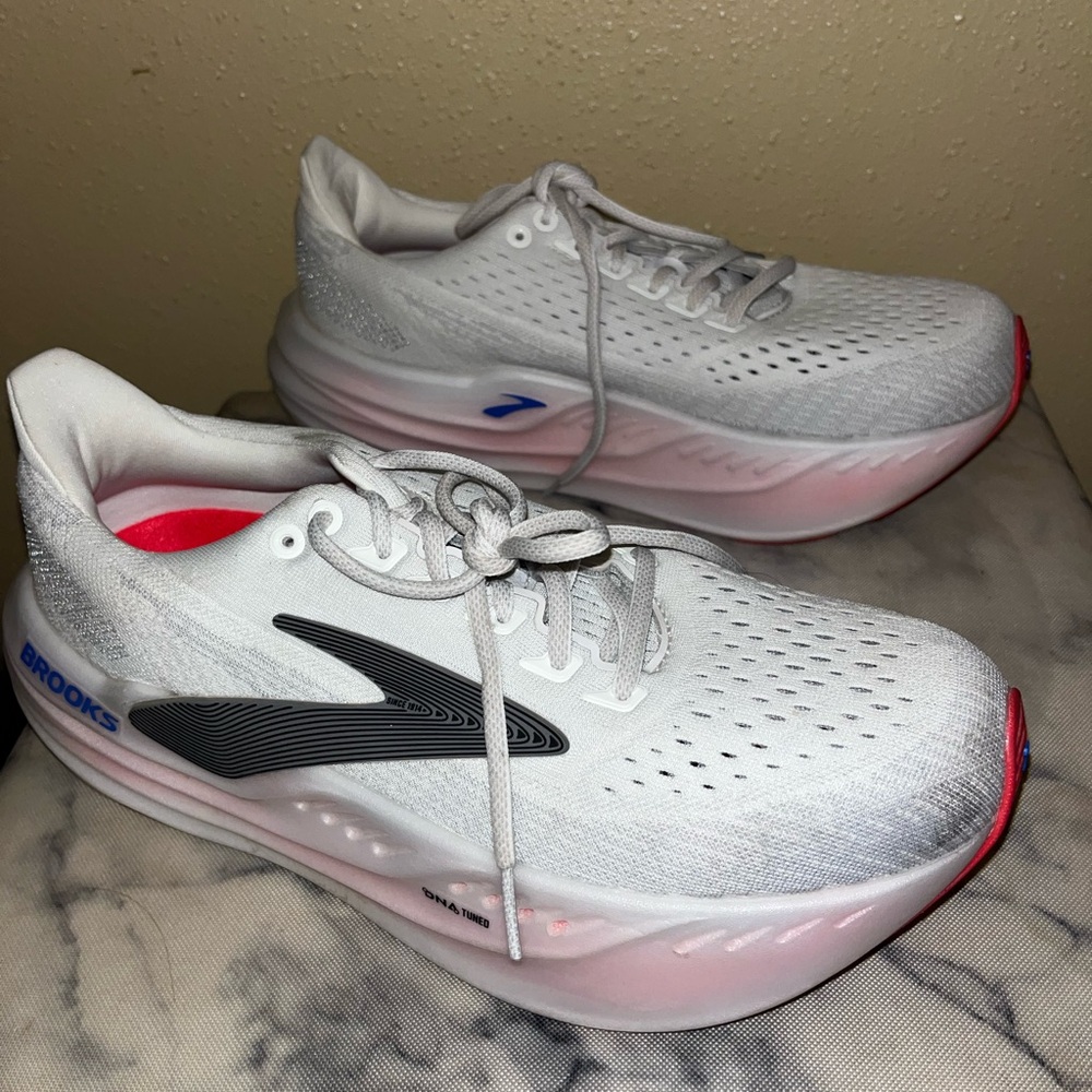 Brooks Glycerin Max White and Pink Athletic Shoes